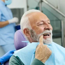 What Should You Expect Before and After Tooth Extraction?